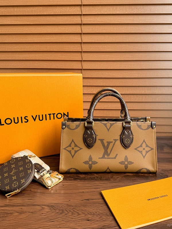 Louis Vuitton Monogram Reverse East West