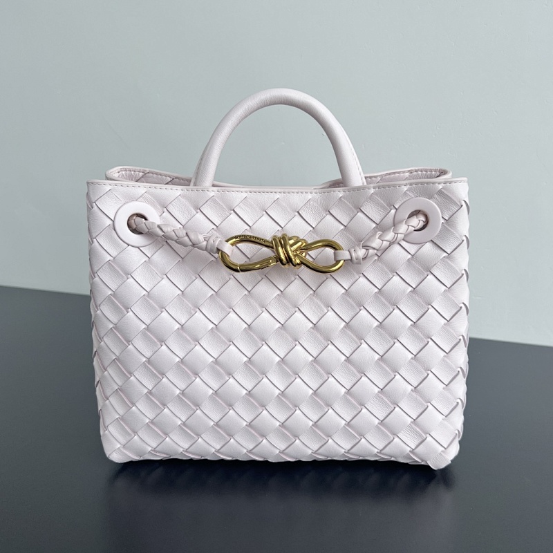 Bottega Veneta Andiamo Nappa