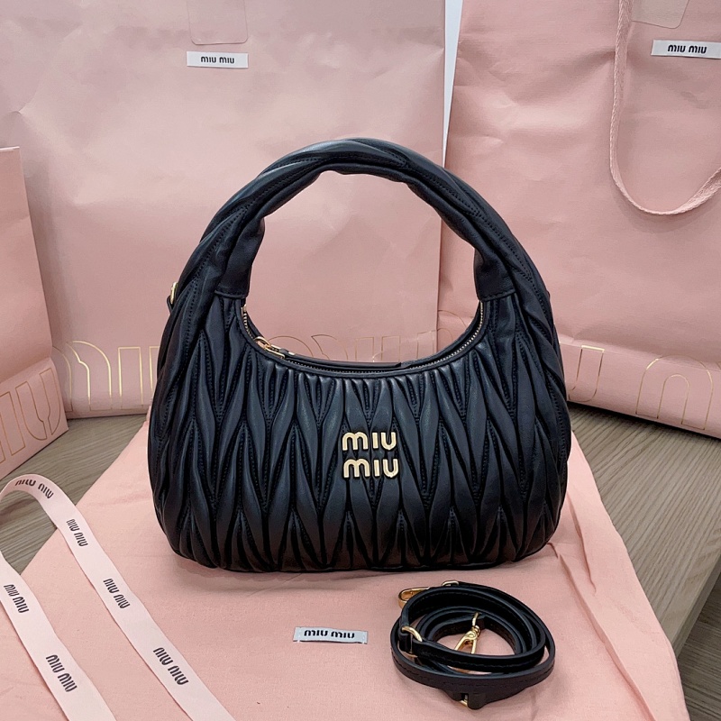 M MiuWander Matelasse M 25X18X7