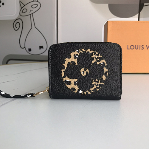 ZIppy LV Monogram Size 19x10cm