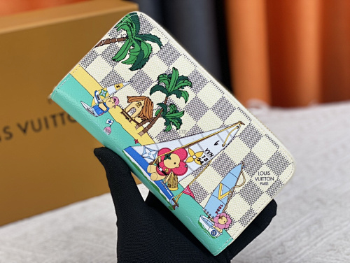 Louis Vuitton Monogram Vivienne Holidays Vivienne