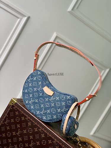 Louis Vuitton 20 Monogram Zjh 21 X 7 X 5