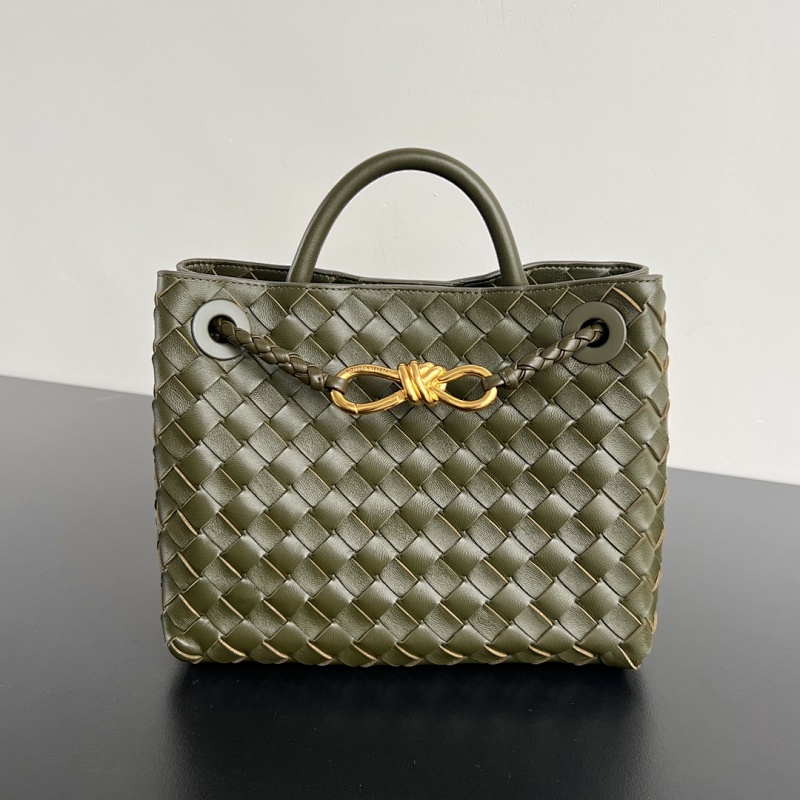 Bottega Veneta Andiamo Nappa