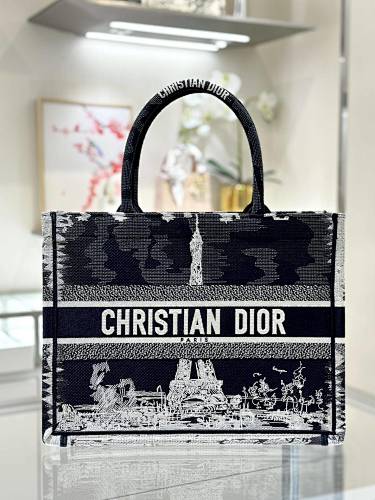 Balenciaga tote bag