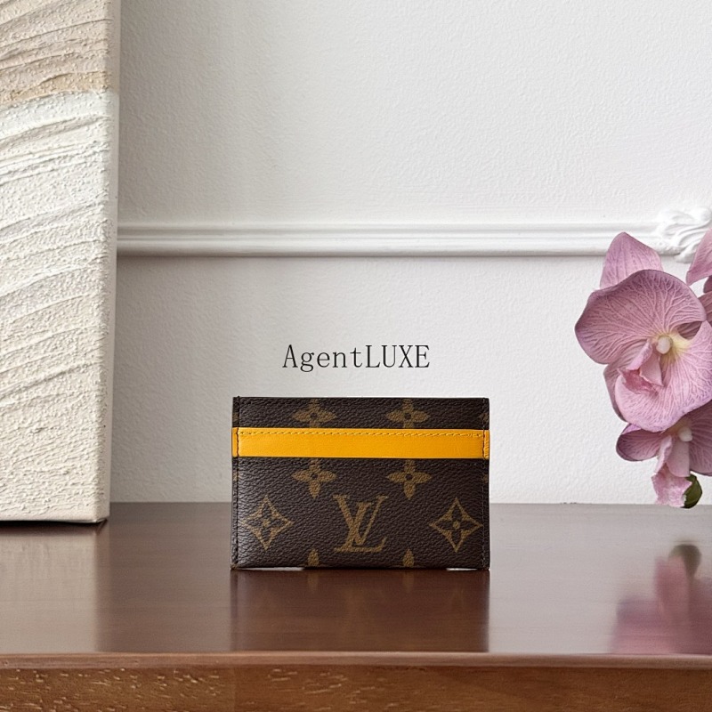 Louis Vuitton card holder