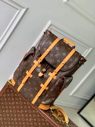 Louis Vuitton Christopher Monogram Christopher IPad