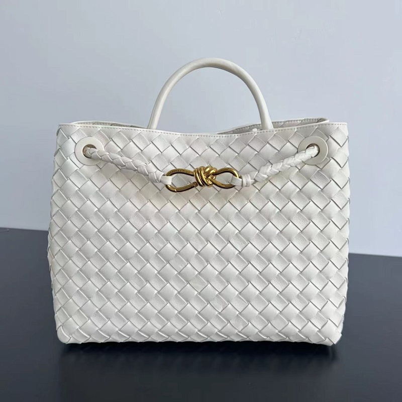 Bottega Veneta Andiamo Nappa