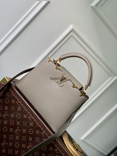 Louis Vuitton Capucines Taurillon Monogram
