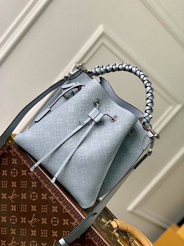 Louis Vuitton Muria Monogram 25 X 25 X 20