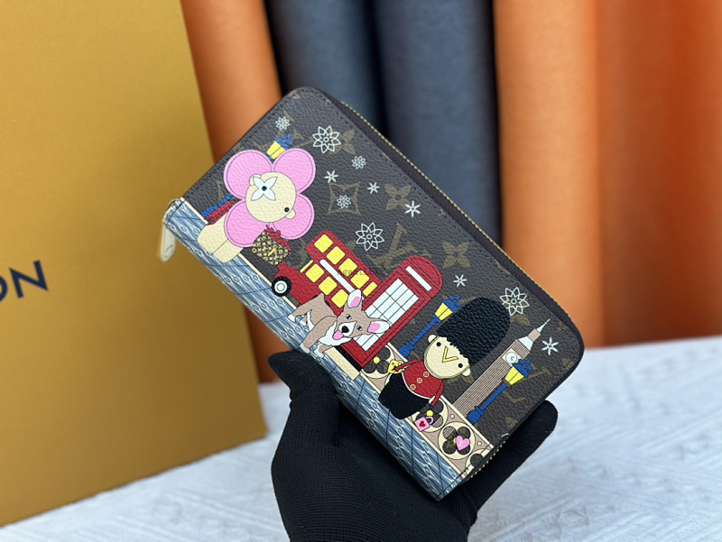 Louis Vuitton Monogram Vivienne Holidays Vivienne