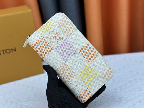 Damiericious Zippie Wallet Damiercanvas