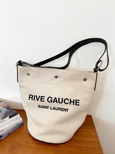 Shoulder bag from Agentluxe