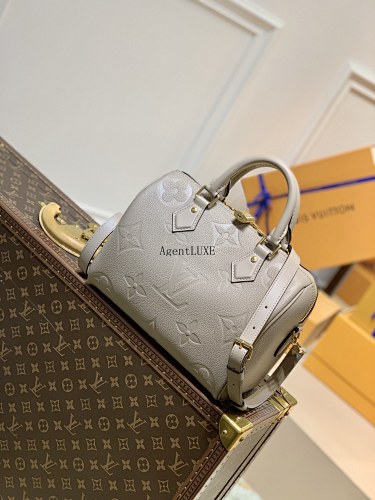 Louis Vuitton Speedy Bandoulière 25 Wild At Heart Monogram Empreinte LV 25.0 X 19.0 X 15.0