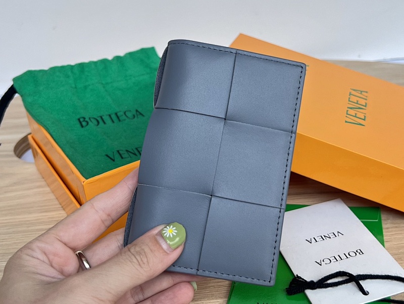 Card holder from Agentluxe