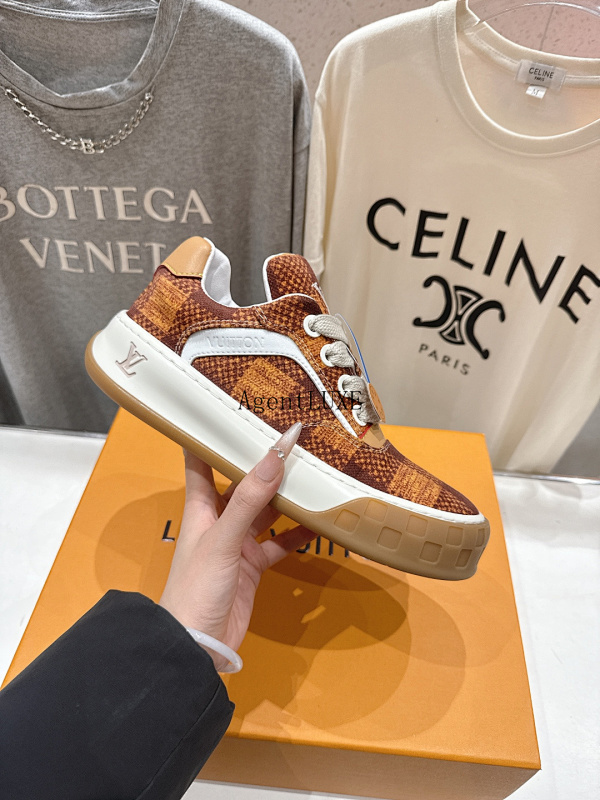 26ss Tilted LV Logo