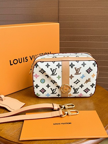 Louis Vuitton messenger bag