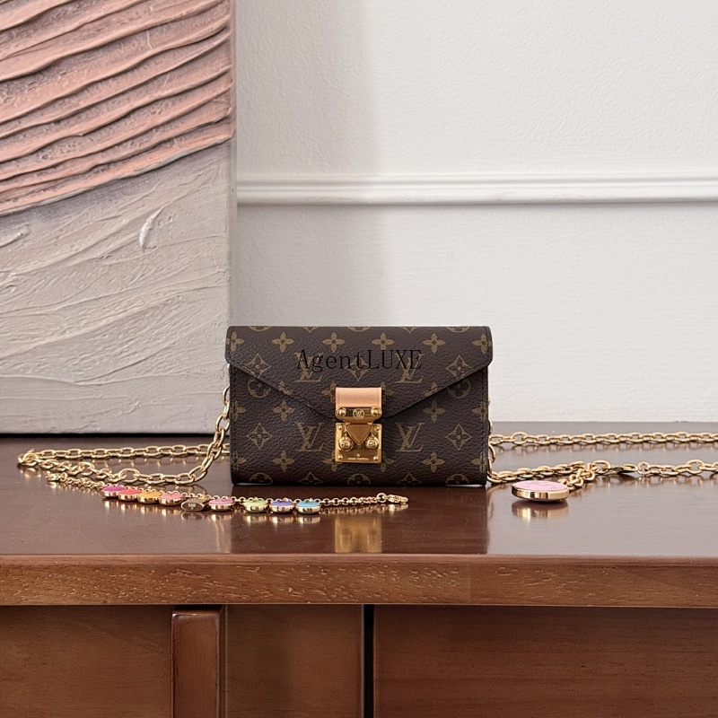 Louis Vuitton belt bag