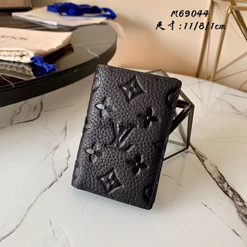 Louis Vuitton Taurillon Monogram Taurillon 11 8 1cm