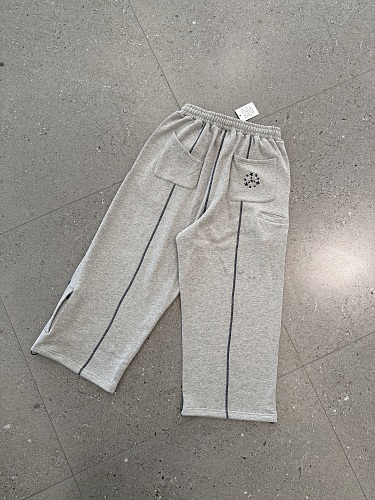 Star Piece Mark Sweatpants