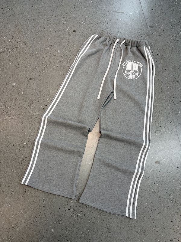 26.4 Skull Sweatpants
