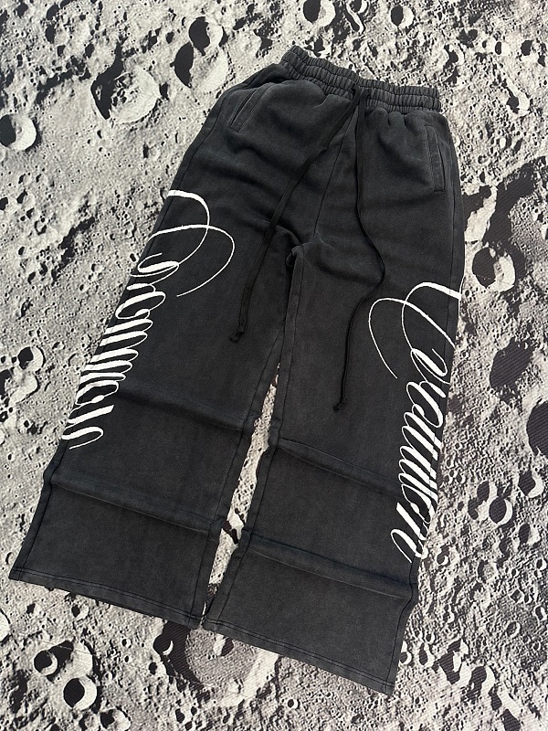 26.4 Cursive English Wide-leg Pants