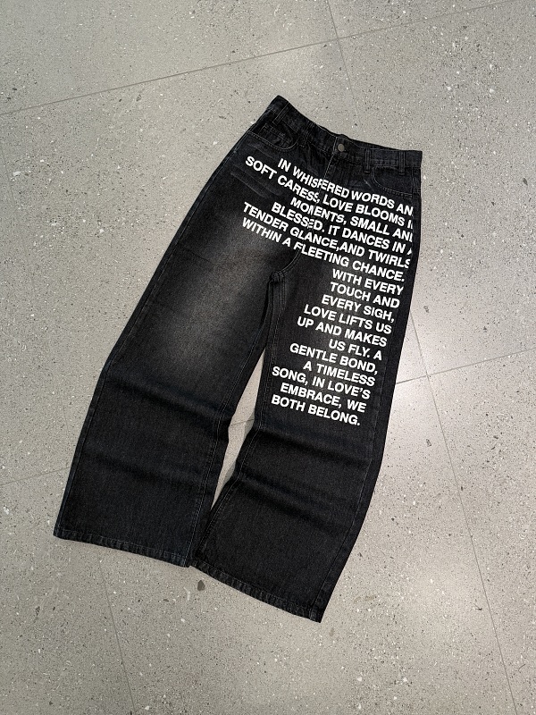 28.5Black Distressed Jeans