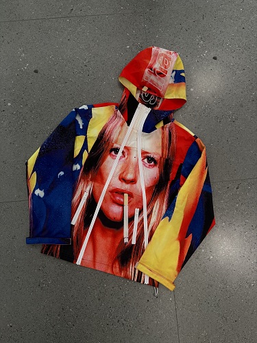 39Kate Windbreaker