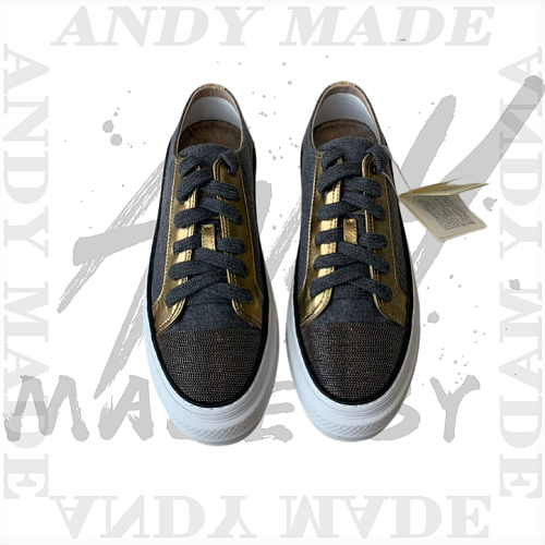 Classic Retro SneakersItem ID
