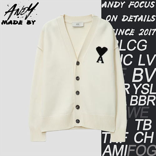 Heart-shaped Wool Cardigan