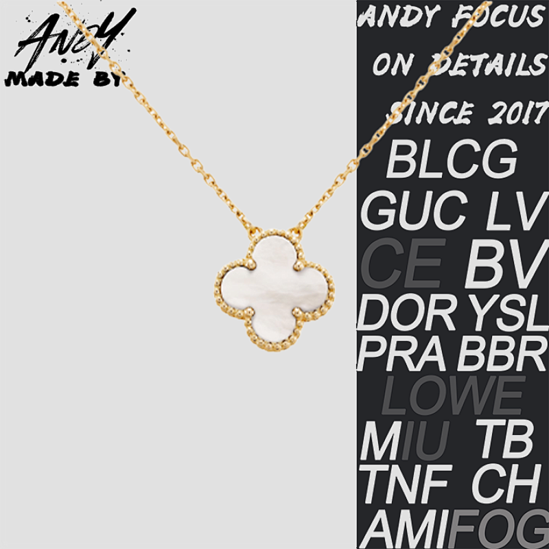 Van White Beimu Clover Necklace Gold