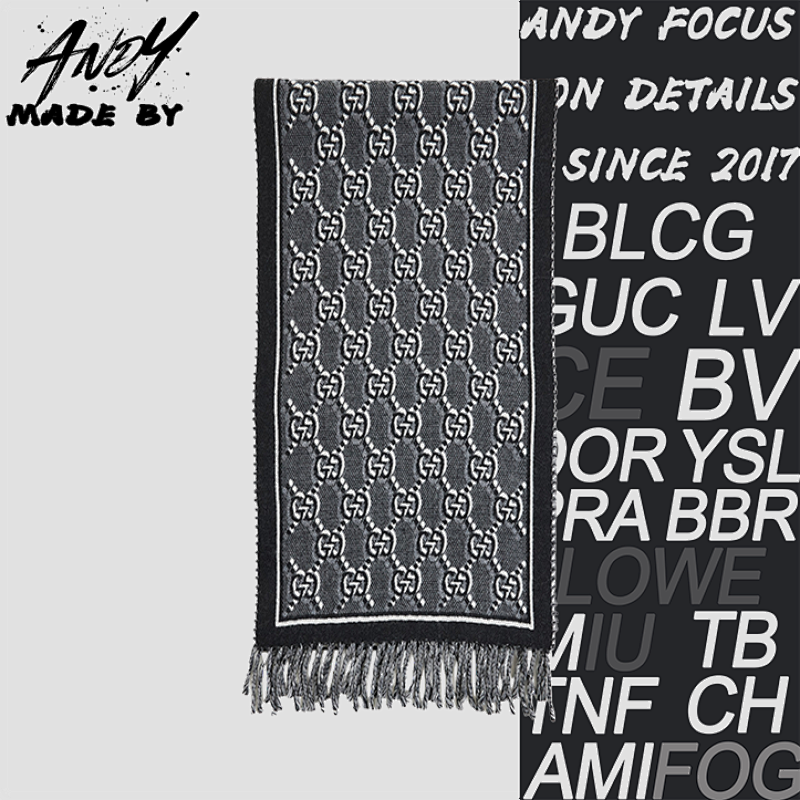 Double-sided Wool Scarf