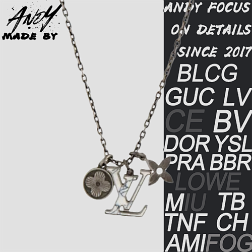 Louis Vuitton L Three-in-one Small Flower Letter Necklace