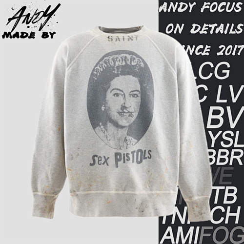 Queen Elizabeth Distressed Print Crew Neck Sweatshirt
