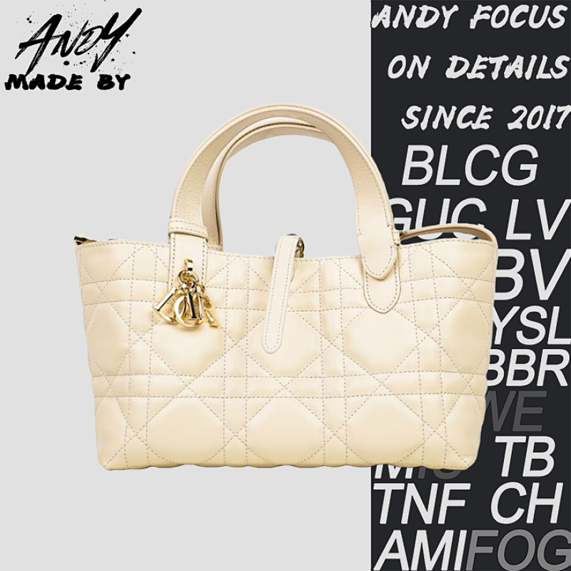 Essentials Toujours Tengger Patterned Cow Leather Handbag