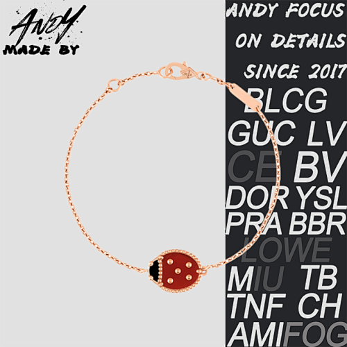 Van Cleef&Arpels Closed Wings Bracelet Rose Gold