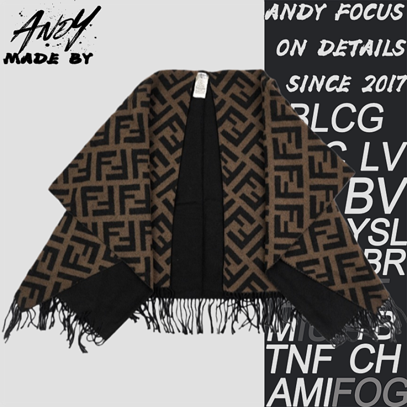 Fendi Fen DI Shawl