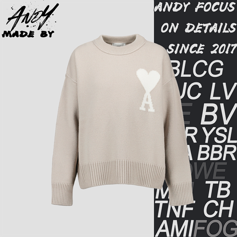 Heart-patterned Jacquard Crew Neck Sweater In Khaki And White