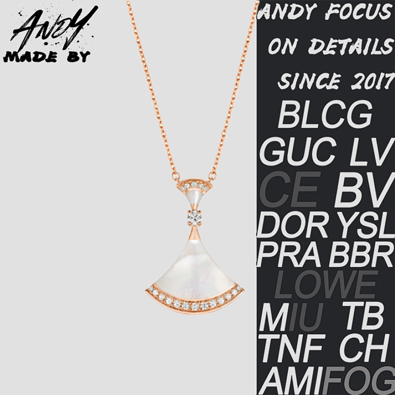 B Diamond Skirt Necklace White Rose Gold