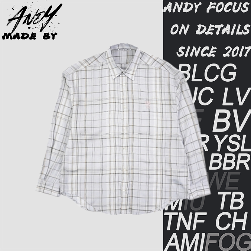 As A Light Gray Plaid Long-sleeved Shirt With A Bow