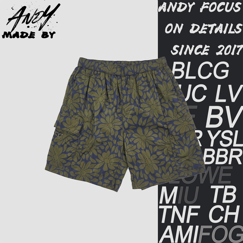 Triangle Pattern Floral Shorts