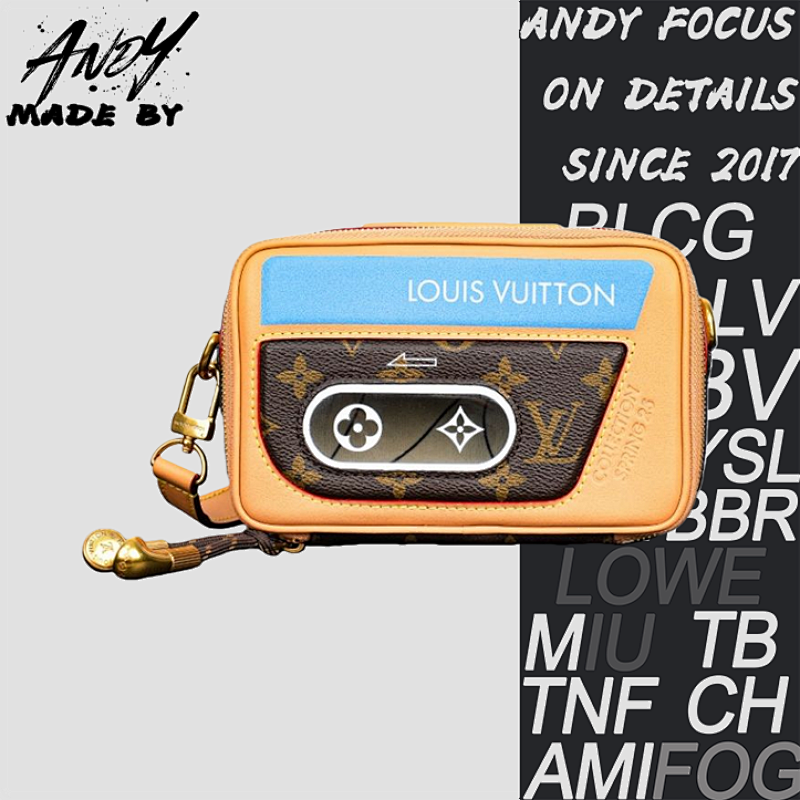 Louis Vuitton 207 Baladeur Wearable Wallet Cowhide Shoulder Bag