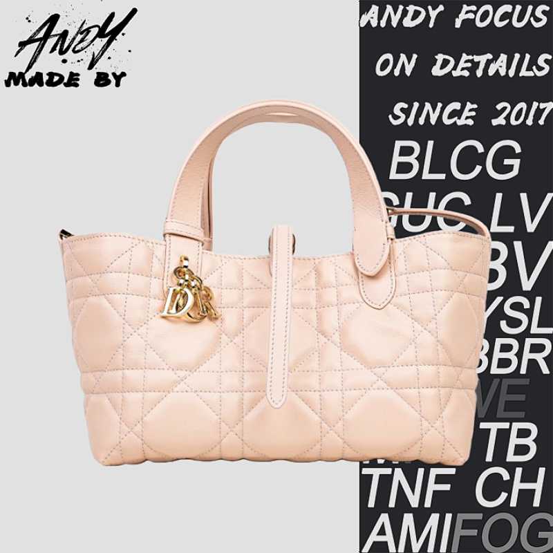 Essentials Toujours Tengger Patterned Cow Leather Handbag