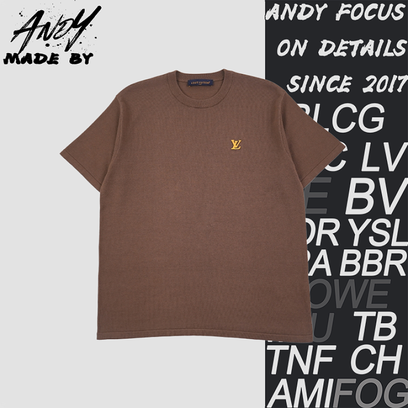 Letter Jacquard Short Sleeve With Old-school Leather Patches