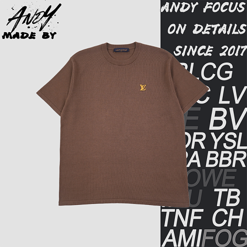 Letter Jacquard Short Sleeve With Old-school Leather Patches