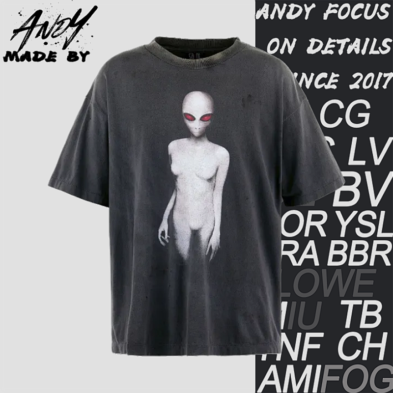 S M Red Eye Alien Print Short Sleeves
