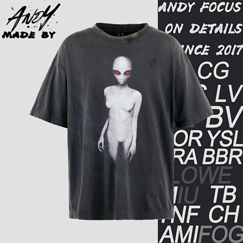 S M Red Eye Alien Print Short Sleeves