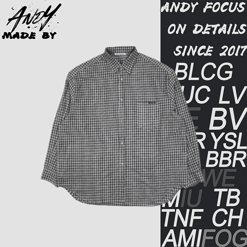 As A Black And Gray Checkered Long-sleeved Shirt