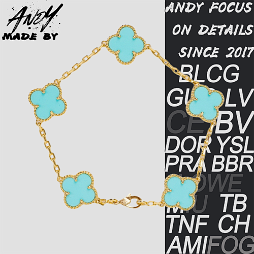 Van Turquoise Five Flower Bracelet In Gold