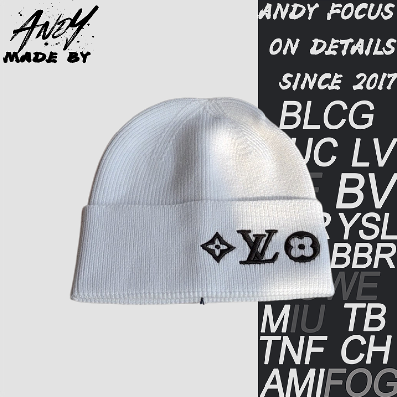 Off-White Knitted Hat