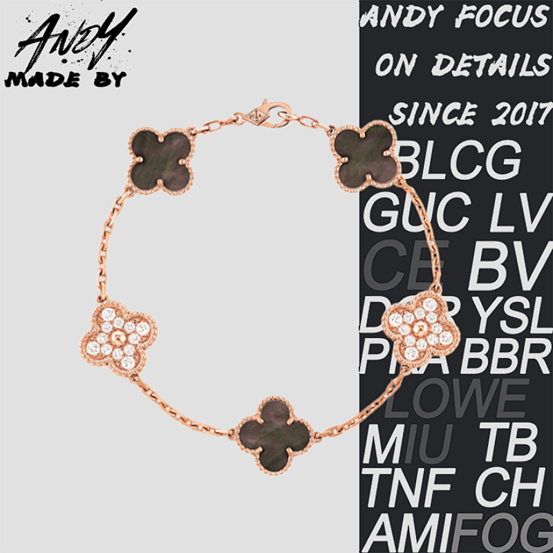 Grey Shell Simple Diamond Five Flower Bracelet Gold